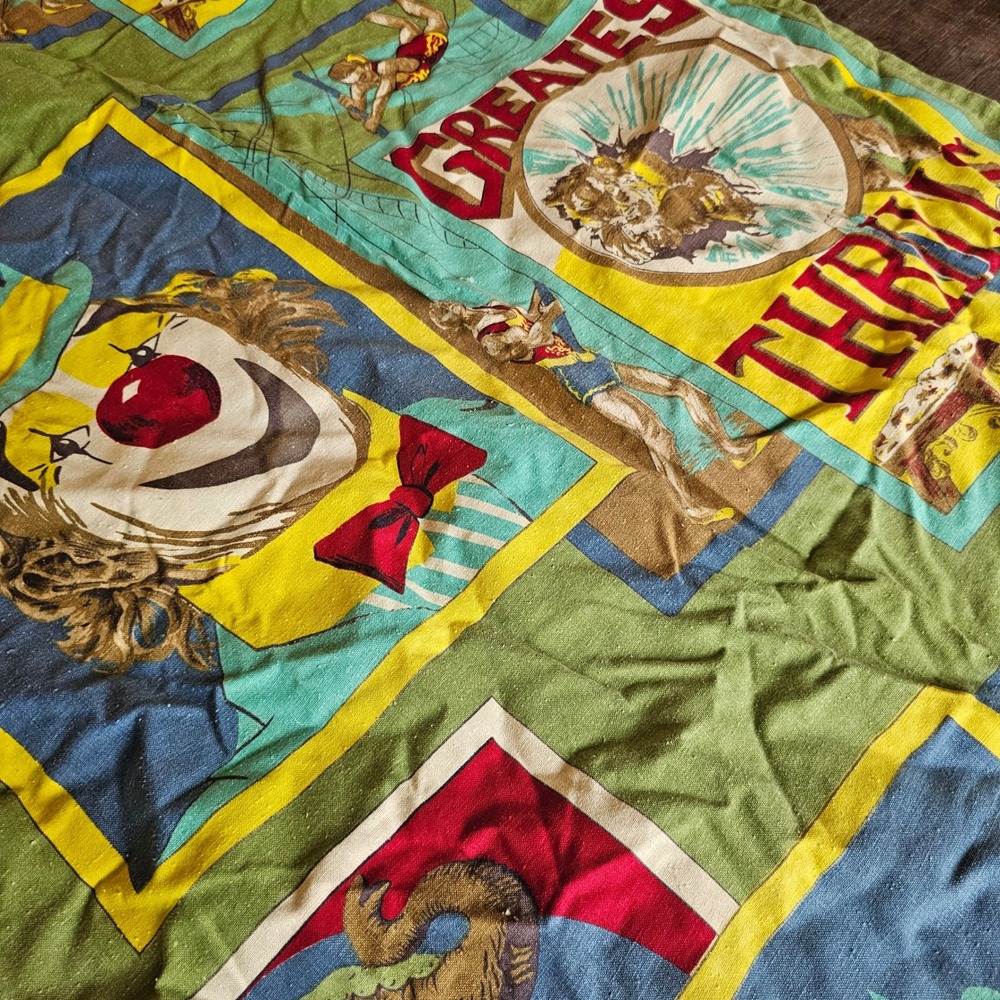 MCM Vintage Circus Valance Curtain Panel Greatest Thrill Clown Elephant Ruffle - Picture 14 of 16